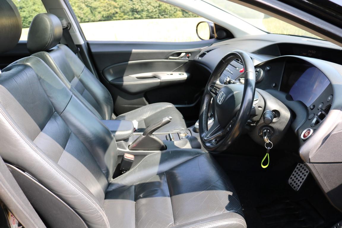 Honda Civic 1.8 i-VTEC EX Hatchback 5dr Petrol Automatic (169 g/km, 138 bhp)