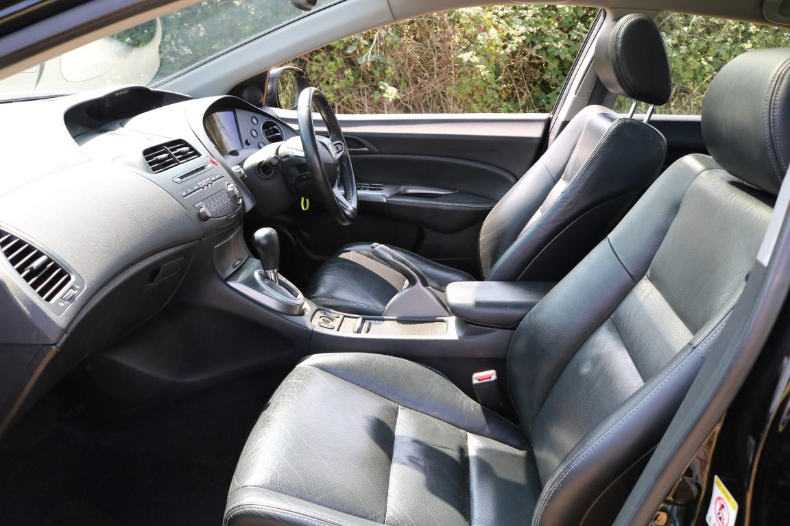Honda Civic 1.8 i-VTEC EX Hatchback 5dr Petrol Automatic (169 g/km, 138 bhp)