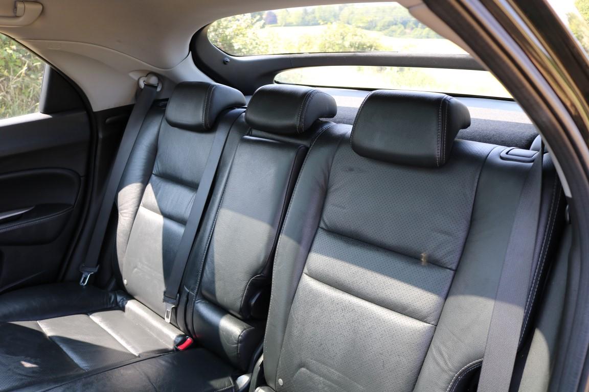 Honda Civic 1.8 i-VTEC EX Hatchback 5dr Petrol Automatic (169 g/km, 138 bhp)