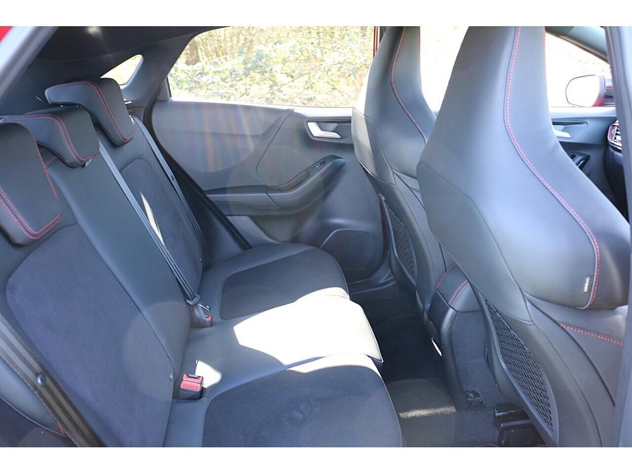 Ford Puma 1.5 T EcoBoost ST Manual (200BHP+Apple Car Play+KEYLESS+RIVACY+19