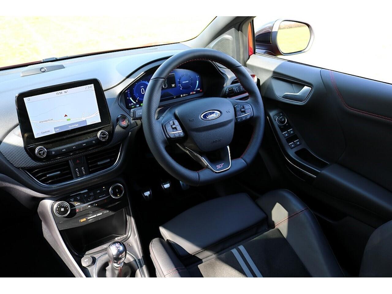 Ford Puma 1.5 T EcoBoost ST Manual (200BHP+Apple Car Play+KEYLESS+RIVACY+19
