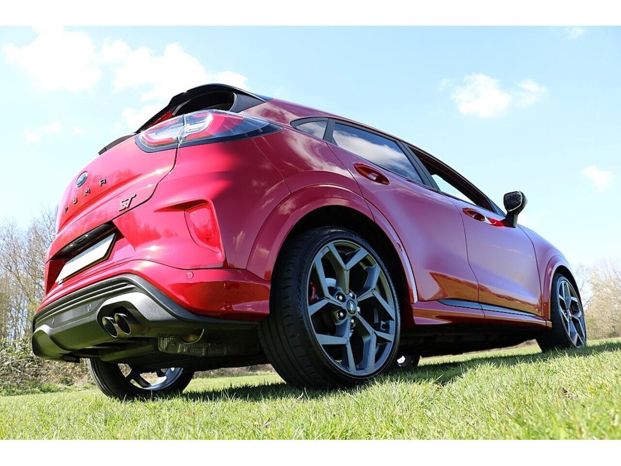 Ford Puma 1.5 T EcoBoost ST Manual (200BHP+Apple Car Play+KEYLESS+RIVACY+19