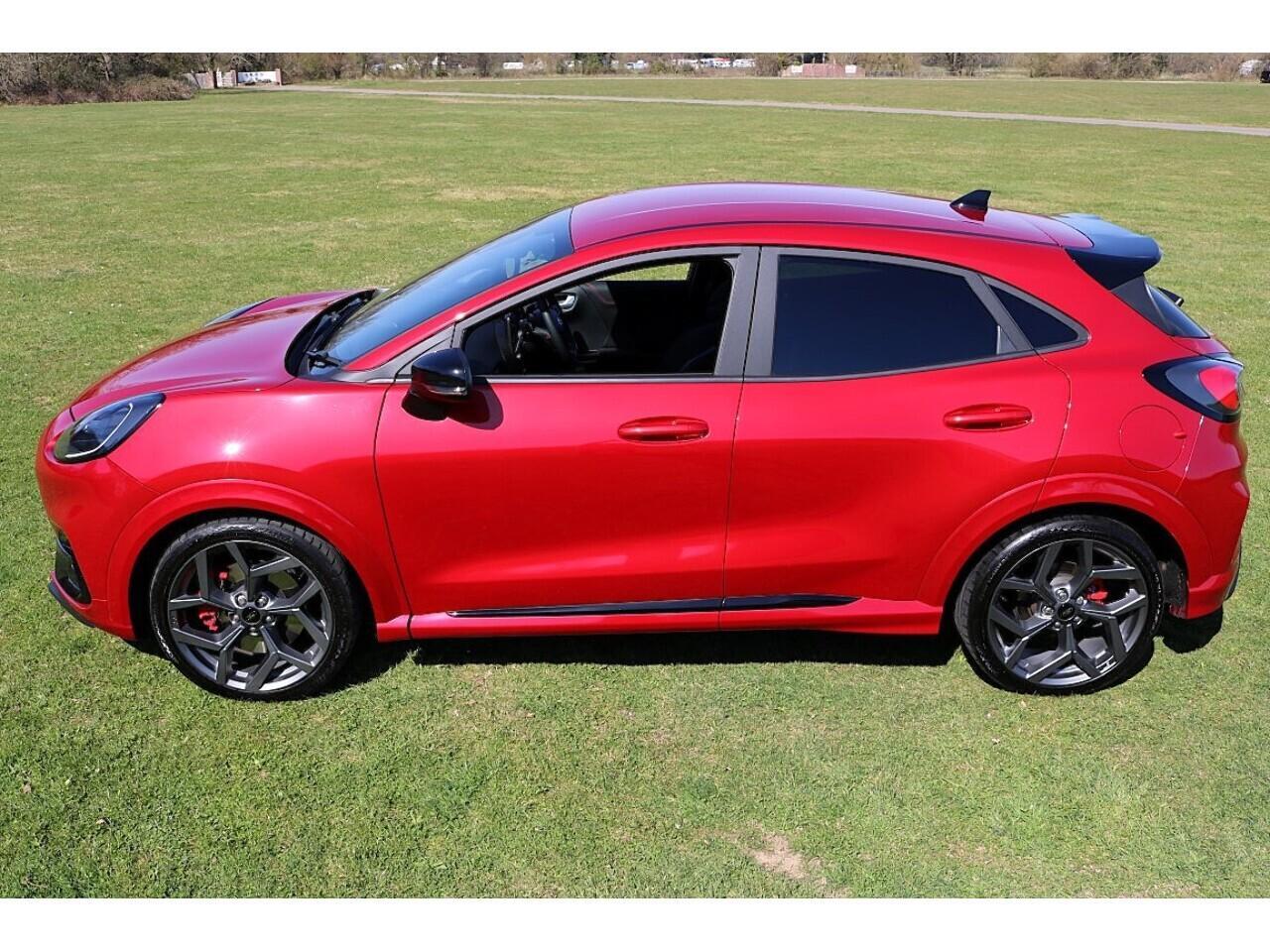 Ford Puma 1.5 T EcoBoost ST Manual (200BHP+Apple Car Play+KEYLESS+RIVACY+19