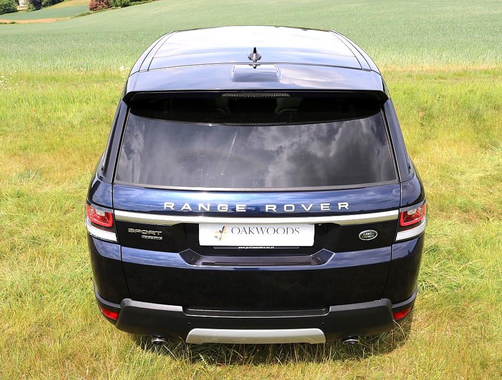 Land Rover Range Rover Sport 3.0 SD V6 HSE SUV 5dr Diesel Auto 4WD Euro 6 (s/s) (306 ps)