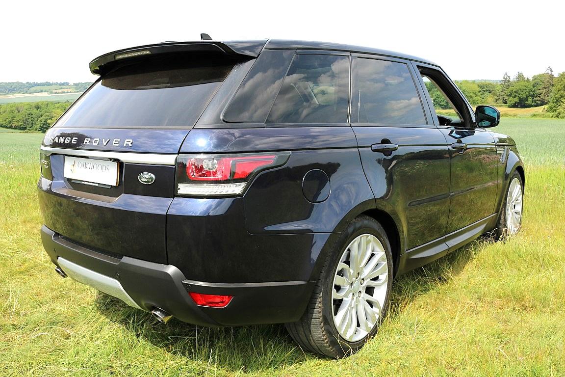 Land Rover Range Rover Sport 3.0 SD V6 HSE SUV 5dr Diesel Auto 4WD Euro 6 (s/s) (306 ps)