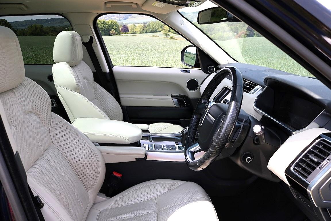 Land Rover Range Rover Sport 3.0 SD V6 HSE SUV 5dr Diesel Auto 4WD Euro 6 (s/s) (306 ps)