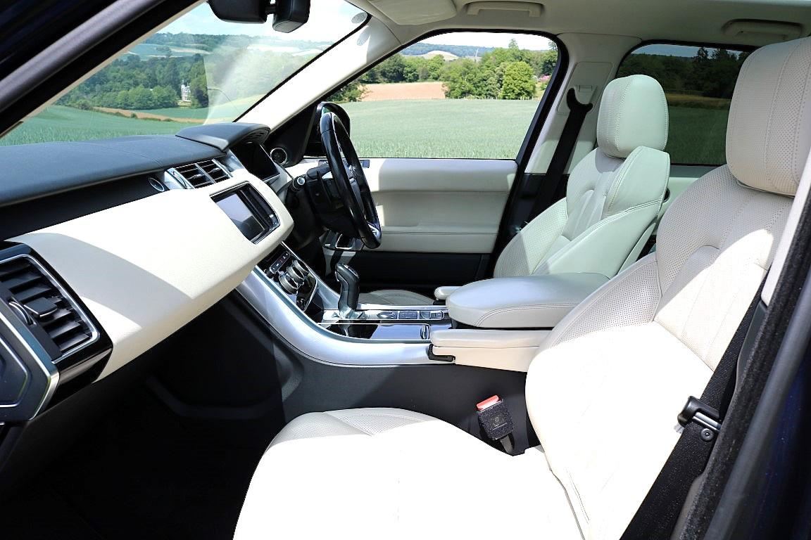 Land Rover Range Rover Sport 3.0 SD V6 HSE SUV 5dr Diesel Auto 4WD Euro 6 (s/s) (306 ps)