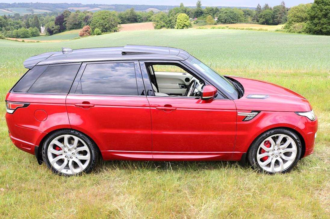 Land Rover Range Rover Sport 3.0 SD V6 Autobiography Dynamic SUV 5dr Diesel Auto 4WD Euro 6 (s/s) (306 ps)