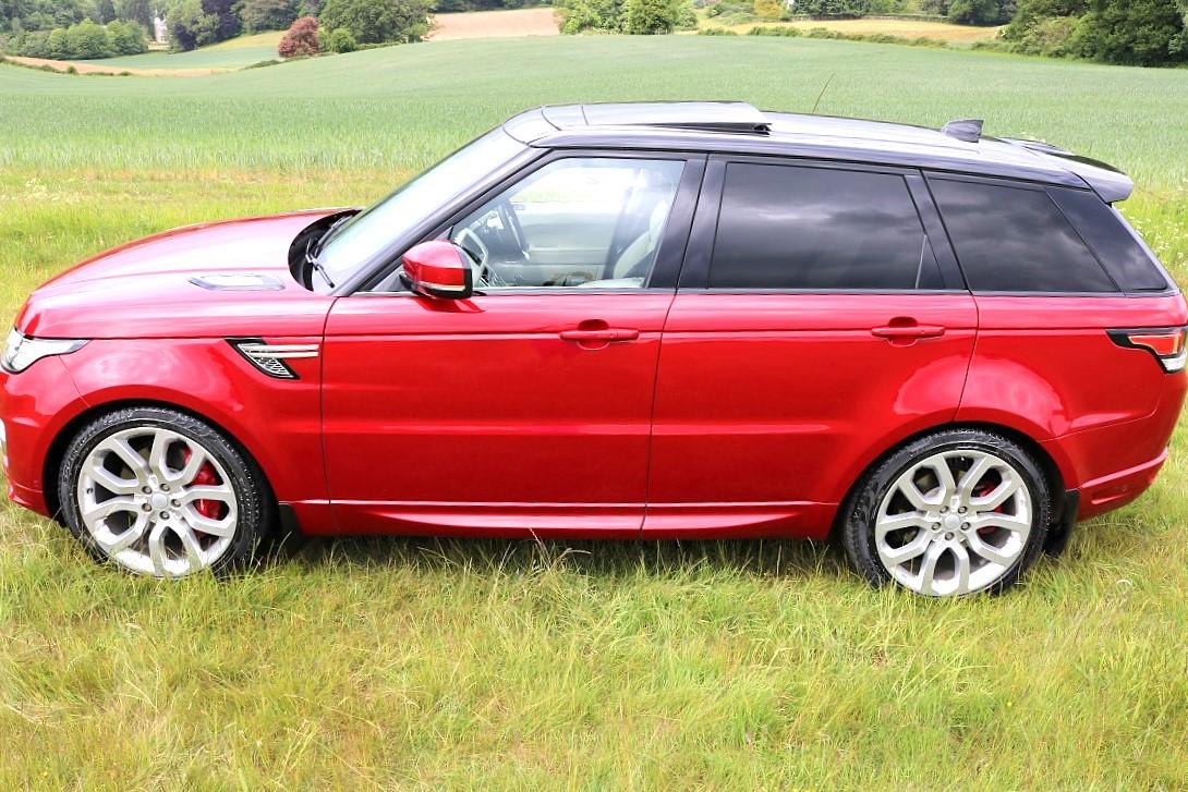 Land Rover Range Rover Sport 3.0 SD V6 Autobiography Dynamic SUV 5dr Diesel Auto 4WD Euro 6 (s/s) (306 ps)