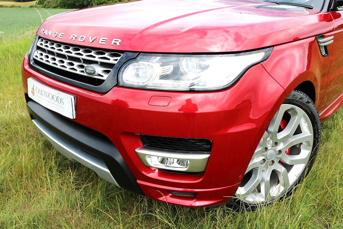 Land Rover Range Rover Sport 3.0 SD V6 Autobiography Dynamic SUV 5dr Diesel Auto 4WD Euro 6 (s/s) (306 ps)