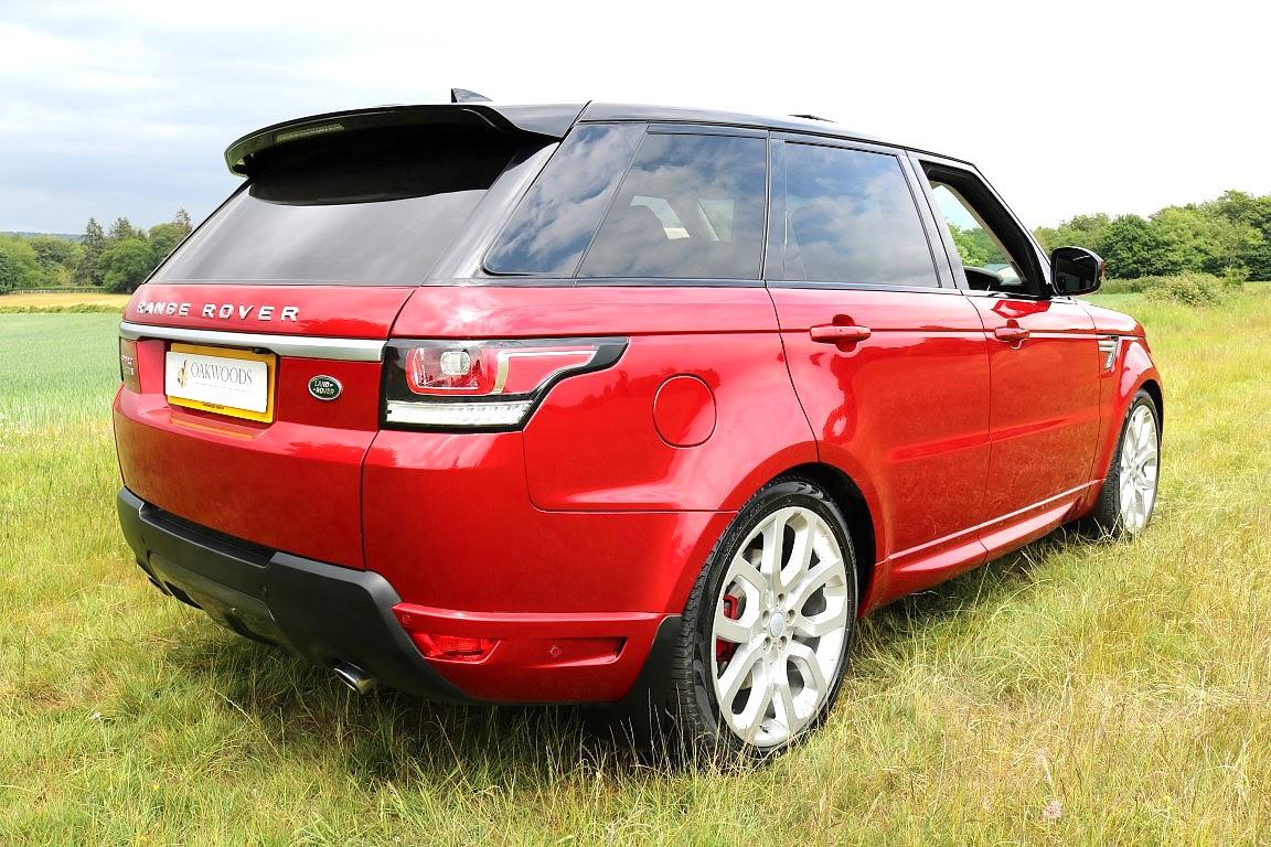 Land Rover Range Rover Sport 3.0 SD V6 Autobiography Dynamic SUV 5dr Diesel Auto 4WD Euro 6 (s/s) (306 ps)