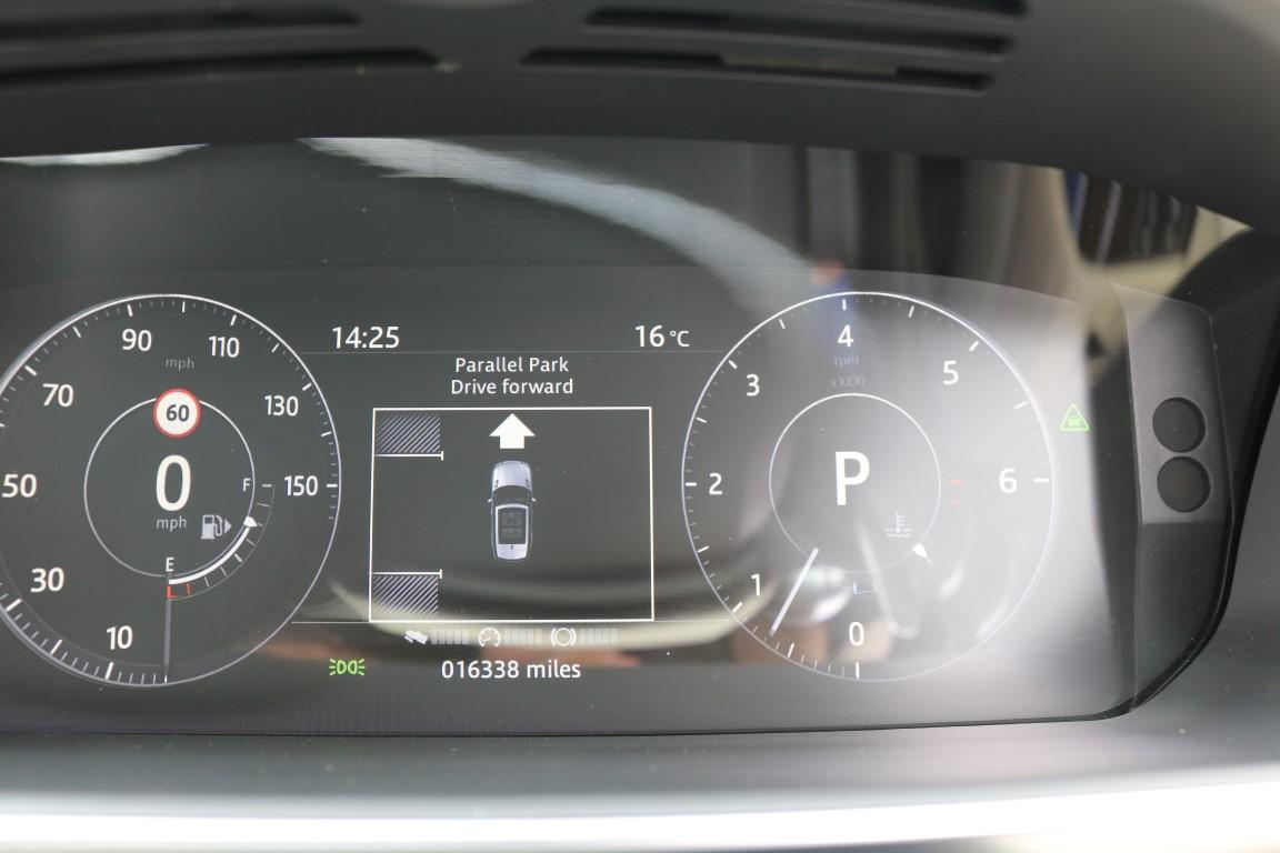 Land Rover Range Rover Sport 3.0 SD V6 Autobiography Dynamic SUV 5dr Diesel Auto 4WD Euro 6 (s/s) (306 ps)