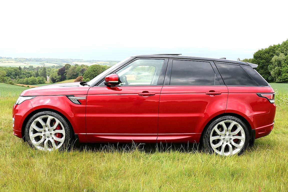 Land Rover Range Rover Sport 3.0 SD V6 Autobiography Dynamic SUV 5dr Diesel Auto 4WD Euro 6 (s/s) (306 ps)