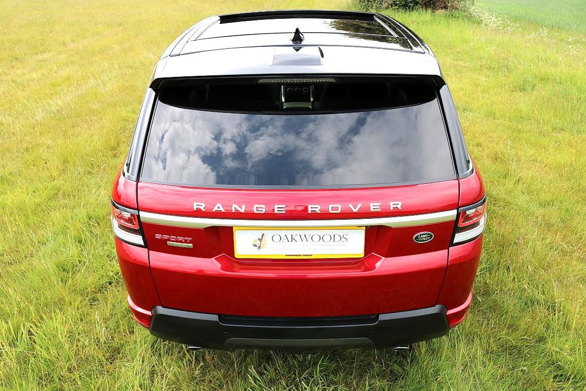 Land Rover Range Rover Sport 3.0 SD V6 Autobiography Dynamic SUV 5dr Diesel Auto 4WD Euro 6 (s/s) (306 ps)
