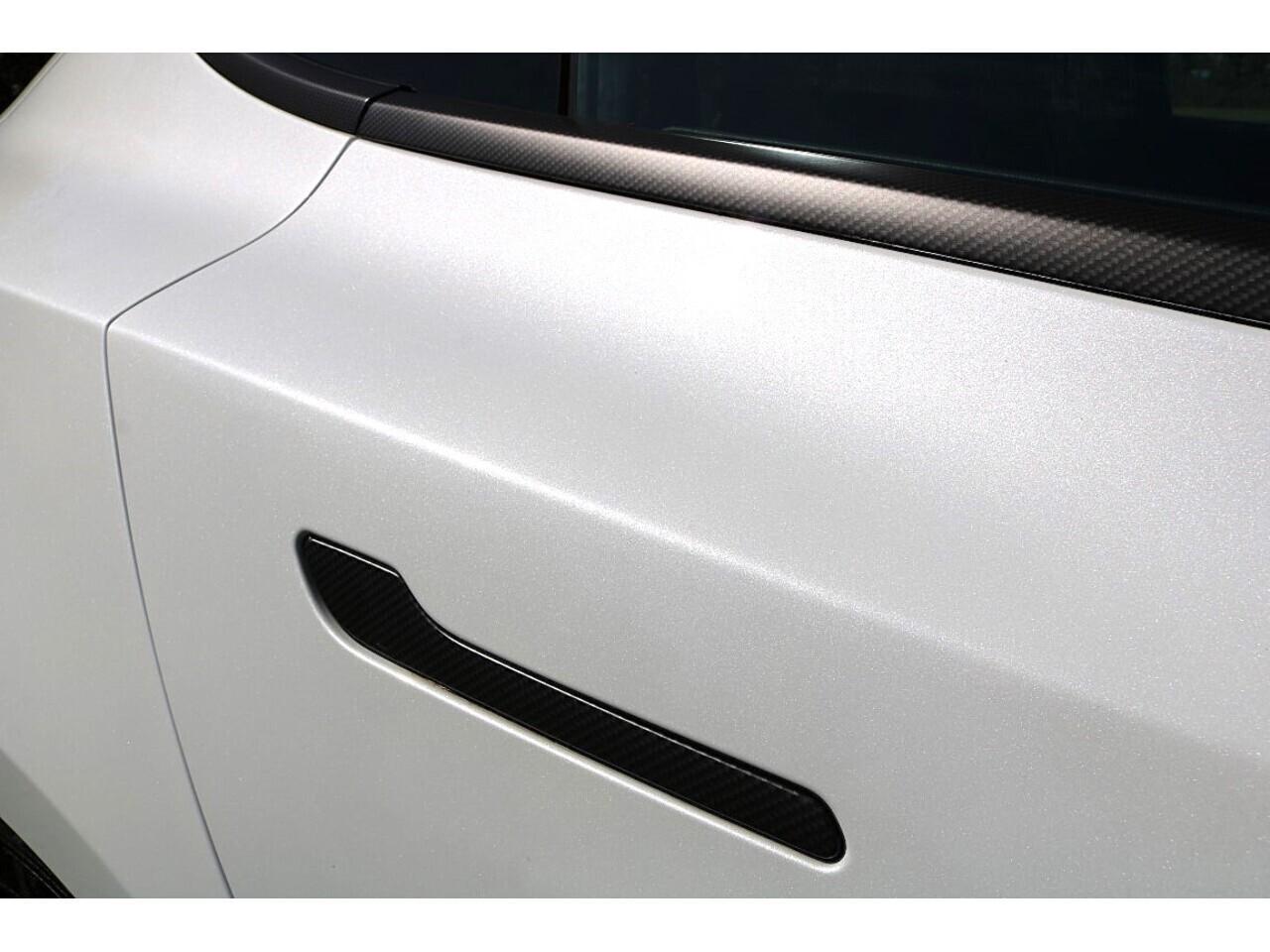 Tesla Model 3 Performance (1 Owner+PERFORMANCE Pack+Autopilot+Great Value) 0.0 4dr Saloon Automatic Electric