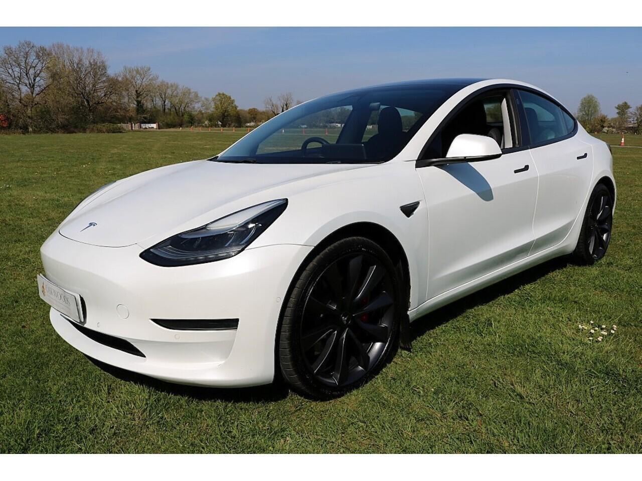 Tesla Model 3 Performance (1 Owner+PERFORMANCE Pack+Autopilot+Great Value) 0.0 4dr Saloon Automatic Electric
