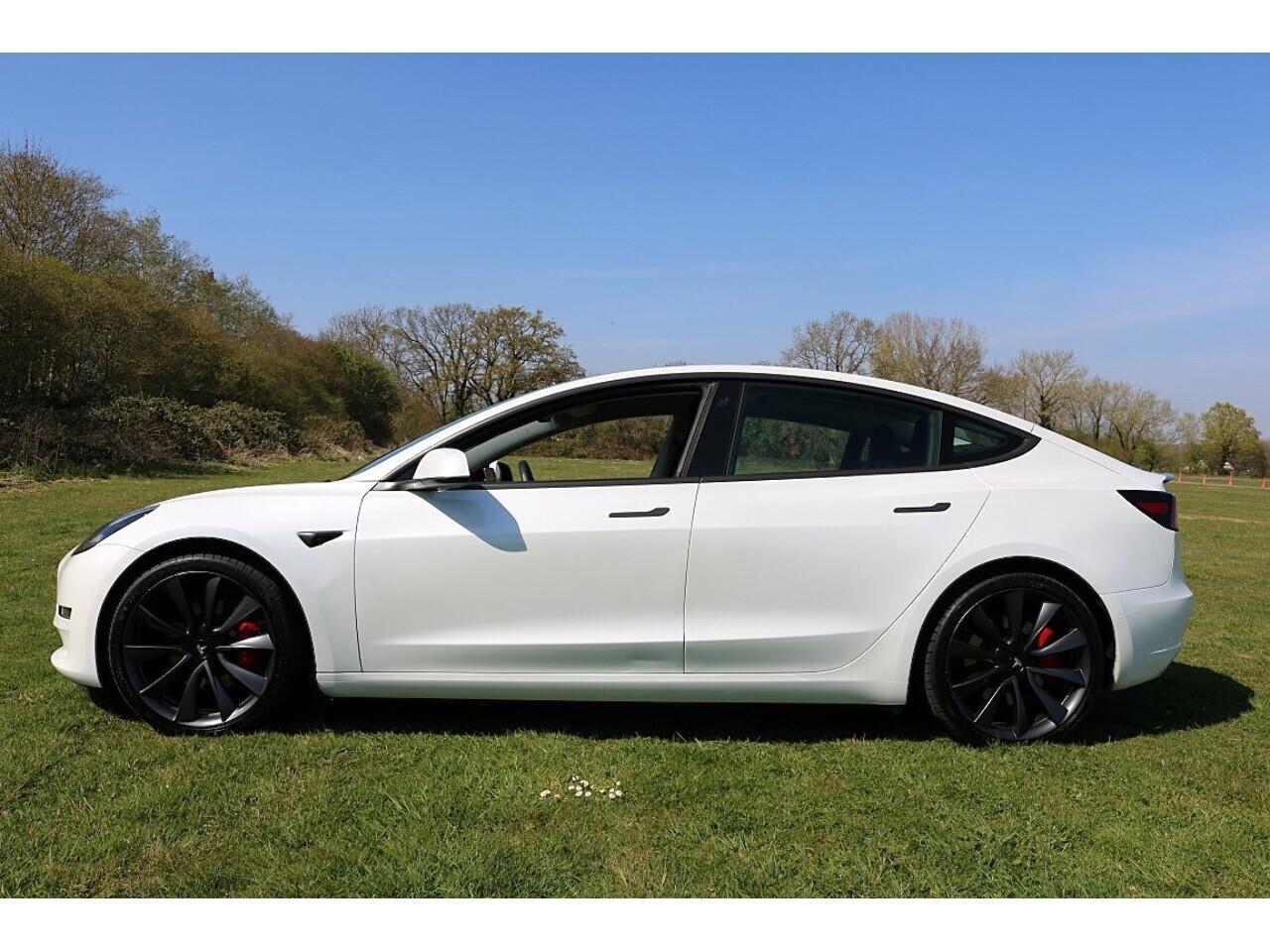 Tesla Model 3 Performance (1 Owner+PERFORMANCE Pack+Autopilot+Great Value) 0.0 4dr Saloon Automatic Electric