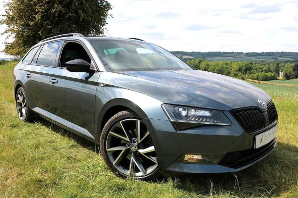 Skoda Superb 2.0 TDI SportLine Estate 5dr Diesel DSG Euro 6 (s/s) (190 ps)