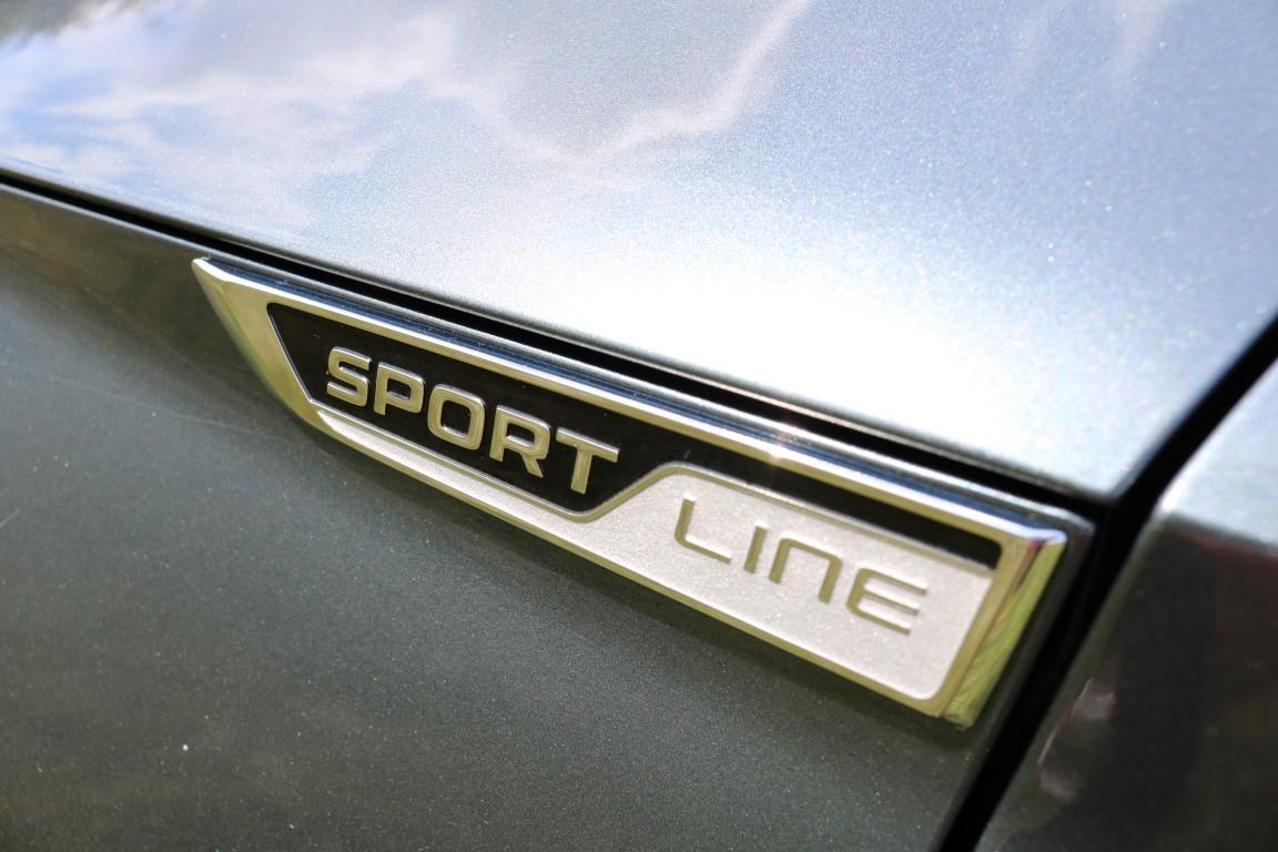 Skoda Superb 2.0 TDI SportLine Estate 5dr Diesel DSG Euro 6 (s/s) (190 ps)