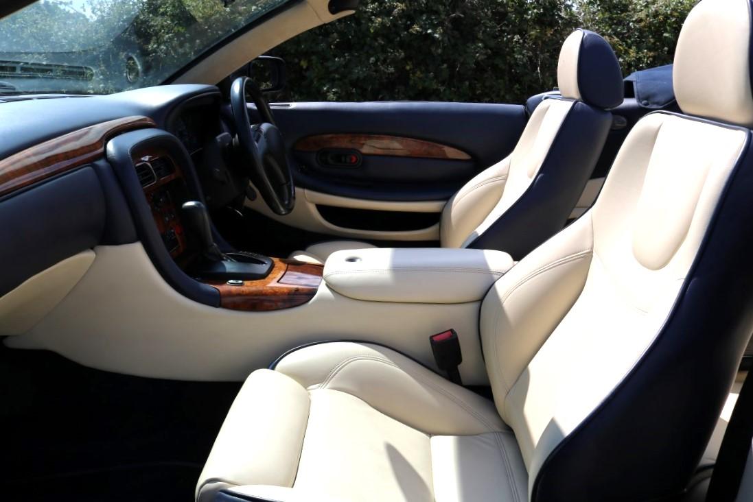 Aston Martin DB7 5.9 Volante 2dr Petrol Automatic (472 g/km, 420 bhp)