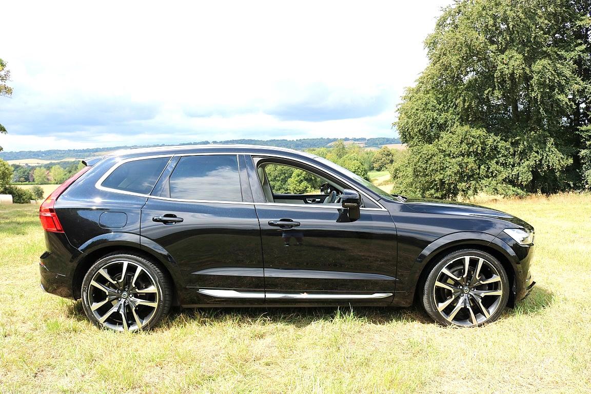 Volvo XC60 2.0 B5 MHEV Inscription Pro SUV 5dr Diesel Hybrid Auto AWD Euro 6 (s/s) (235 ps)
