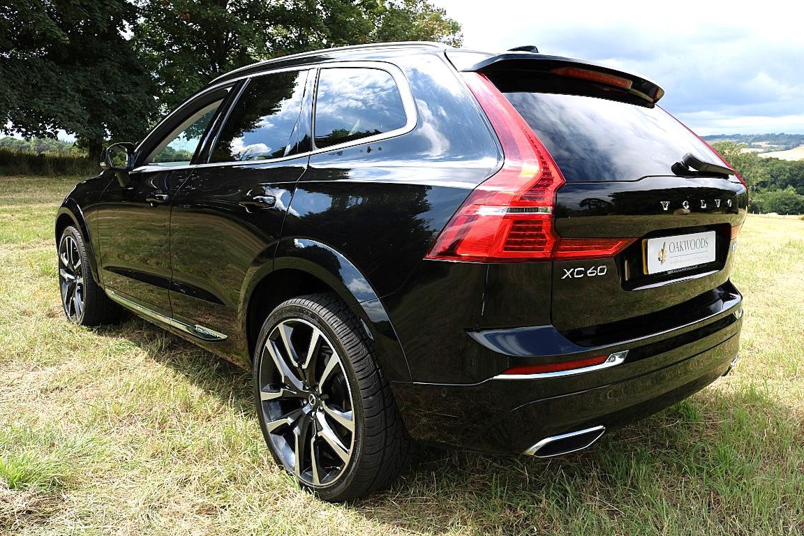 Volvo XC60 2.0 B5 MHEV Inscription Pro SUV 5dr Diesel Hybrid Auto AWD Euro 6 (s/s) (235 ps)