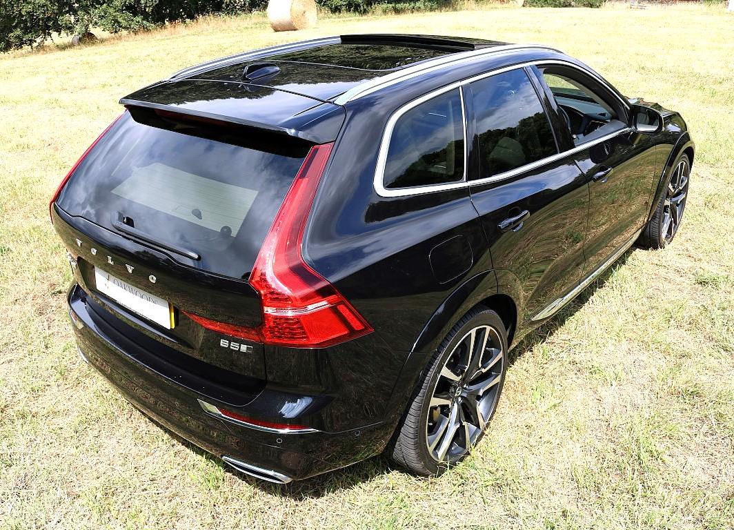 Volvo XC60 2.0 B5 MHEV Inscription Pro SUV 5dr Diesel Hybrid Auto AWD Euro 6 (s/s) (235 ps)