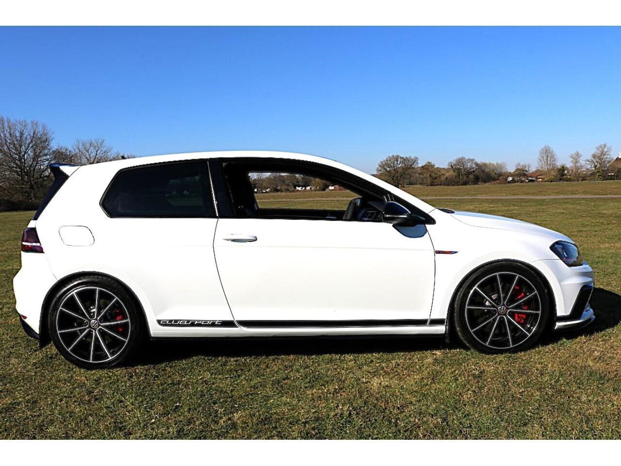 Volkswagen Golf TSI BlueMotion Tech GTI Clubsport 40 (Apple Car Play+Stage 1+Sachs Clutch+Racing Line Suspension) 2.0 3dr Hatchback Manual Petrol