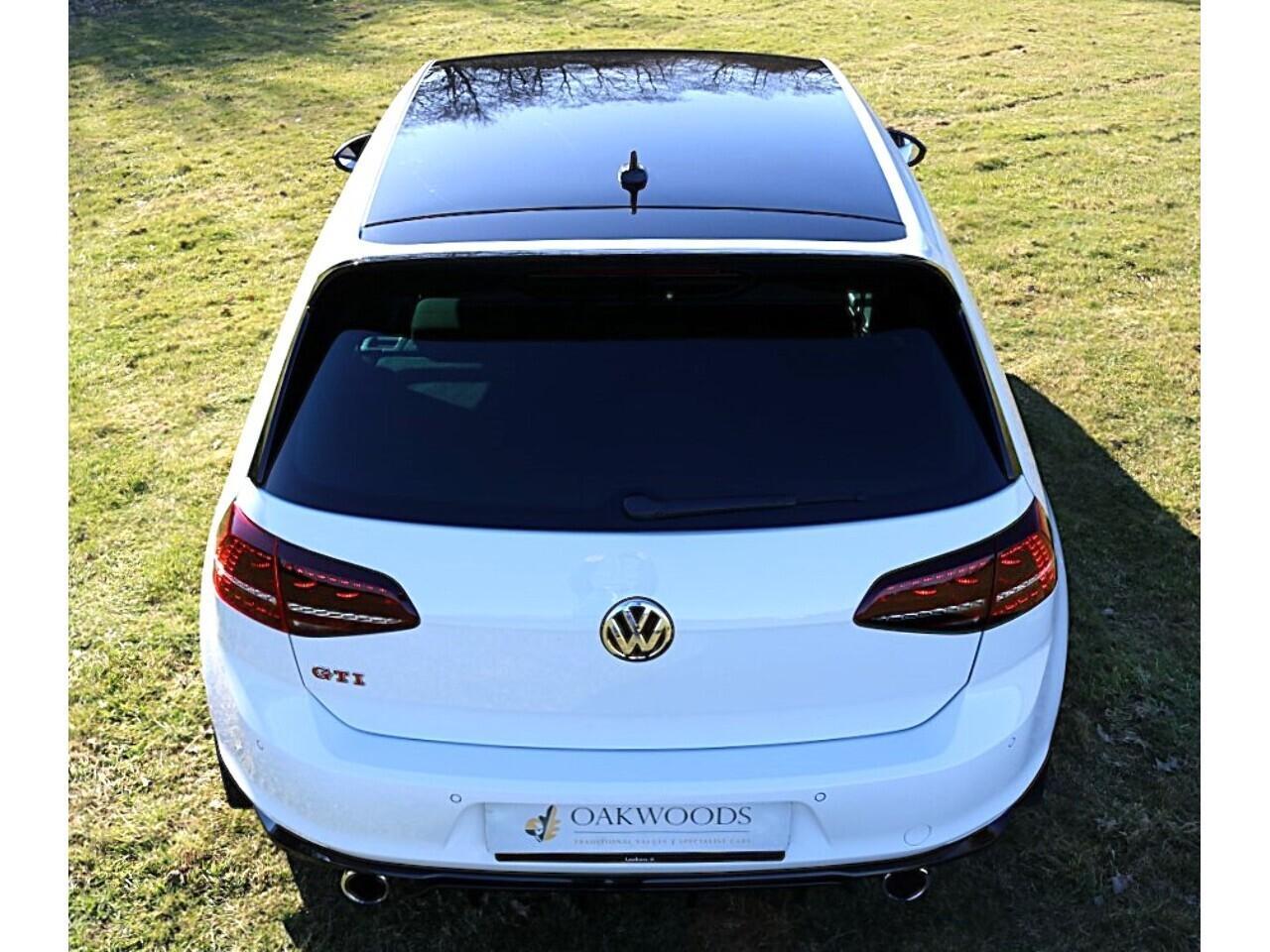 Volkswagen Golf TSI BlueMotion Tech GTI Clubsport 40 (Apple Car Play+Stage 1+Sachs Clutch+Racing Line Suspension) 2.0 3dr Hatchback Manual Petrol