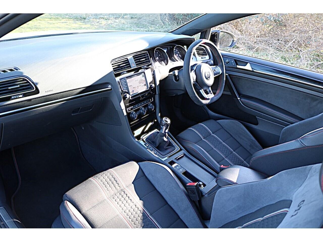 Volkswagen Golf TSI BlueMotion Tech GTI Clubsport 40 (Apple Car Play+Stage 1+Sachs Clutch+Racing Line Suspension) 2.0 3dr Hatchback Manual Petrol