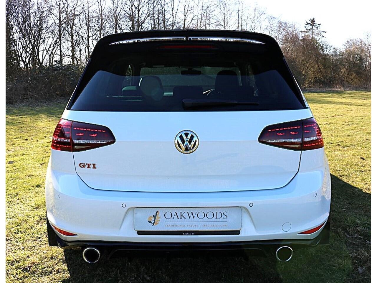 Volkswagen Golf TSI BlueMotion Tech GTI Clubsport 40 (Apple Car Play+Stage 1+Sachs Clutch+Racing Line Suspension) 2.0 3dr Hatchback Manual Petrol
