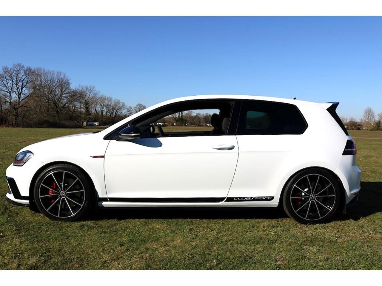 Volkswagen Golf TSI BlueMotion Tech GTI Clubsport 40 (Apple Car Play+Stage 1+Sachs Clutch+Racing Line Suspension) 2.0 3dr Hatchback Manual Petrol