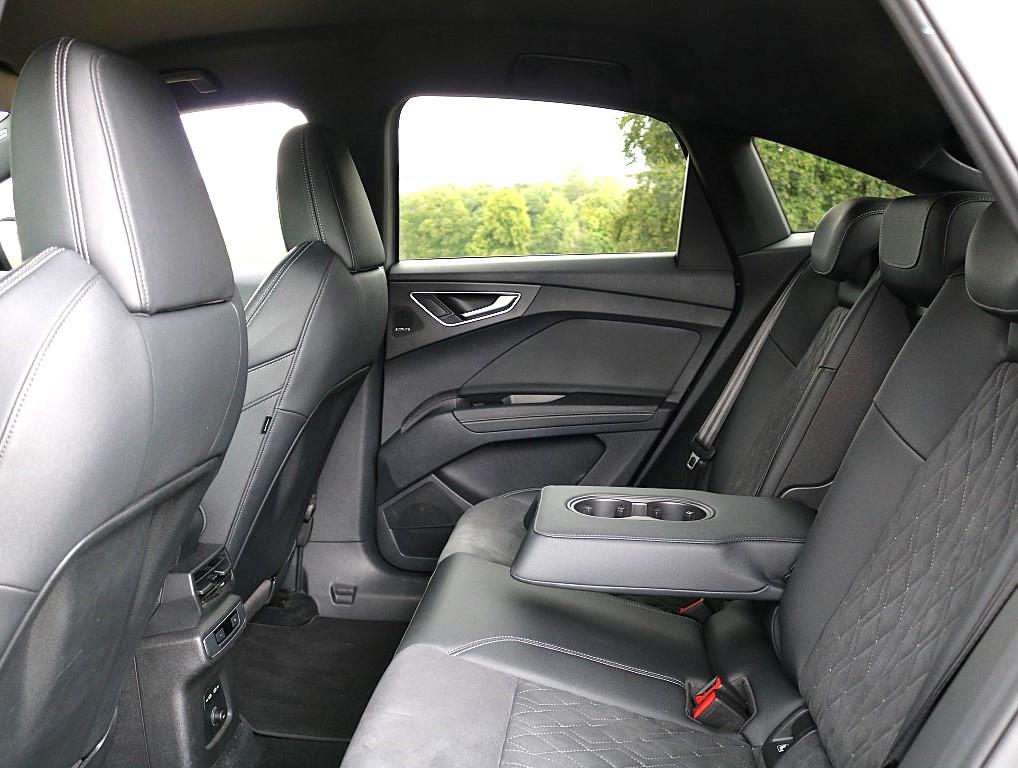 Audi Q4 e-tron 35 Edition 1 Sportback 5dr Electric Auto 55kWh (170 ps)