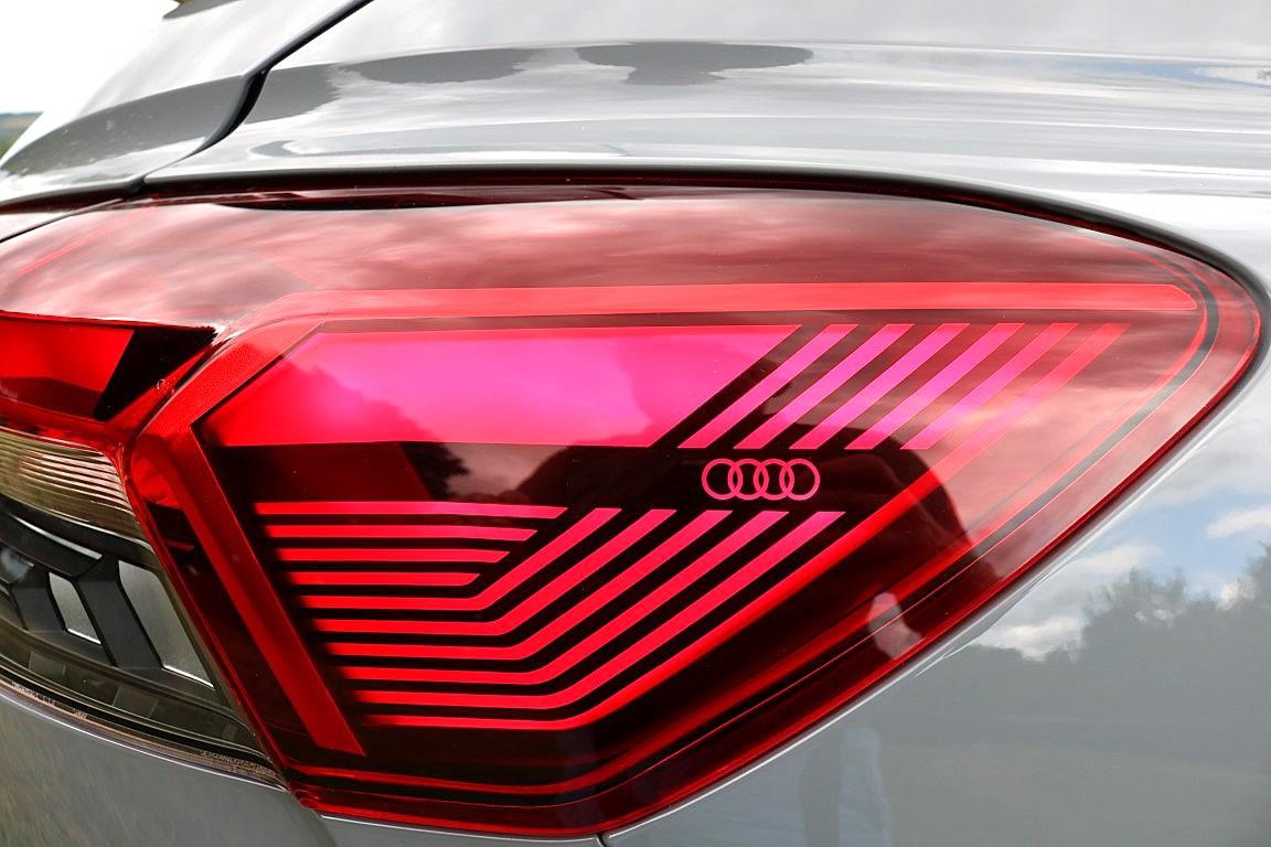 Audi Q4 e-tron 35 Edition 1 Sportback 5dr Electric Auto 55kWh (170 ps)