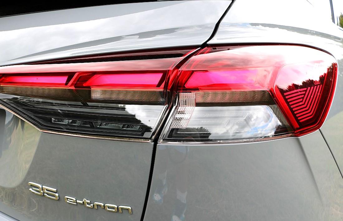 Audi Q4 e-tron 35 Edition 1 Sportback 5dr Electric Auto 55kWh (170 ps)