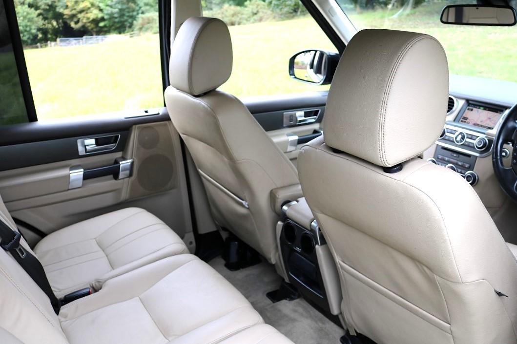 Land Rover Discovery 4 3.0 SD V6 SE Tech SUV 5dr Diesel Auto 4WD Euro 5 (s/s) (255 bhp)