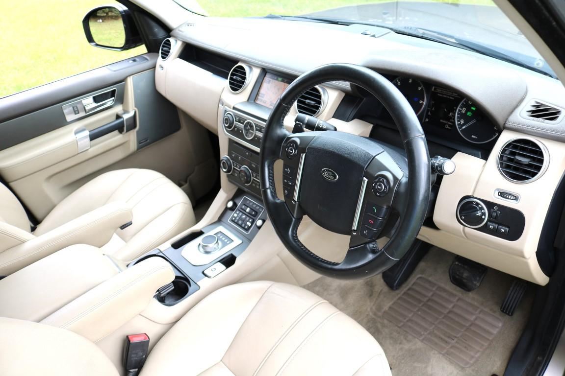 Land Rover Discovery 4 3.0 SD V6 SE Tech SUV 5dr Diesel Auto 4WD Euro 5 (s/s) (255 bhp)