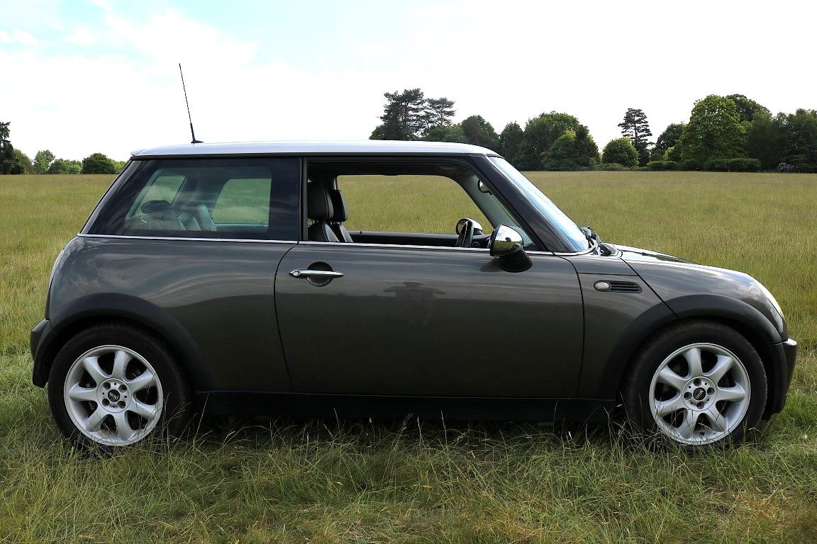 MINI Hatch 1.6 Cooper Park Lane Hatchback 3dr Petrol Manual Euro 4 (116 bhp)