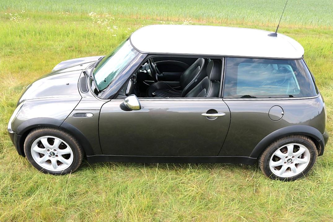 MINI Hatch 1.6 Cooper Park Lane Hatchback 3dr Petrol Manual Euro 4 (116 bhp)