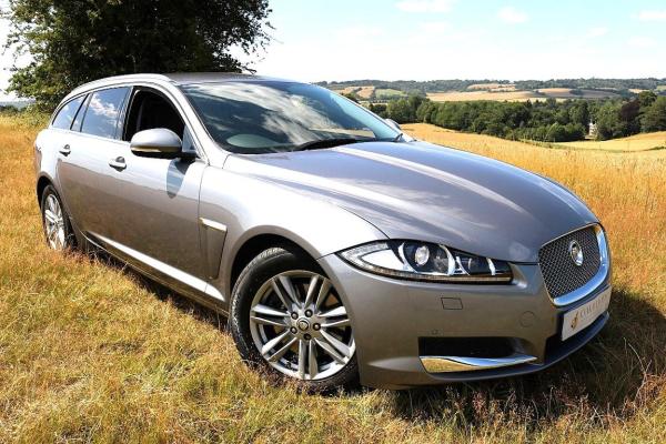 Jaguar XF 2.2d Luxury Sportbrake 5dr Diesel Auto Euro 5 (s/s) (163 ps)