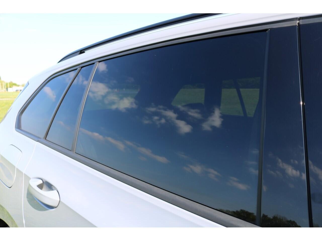 Volkswagen Golf 2.0 TDI R-Line (Heated Wheel+18