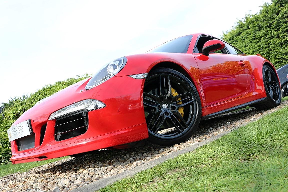 Porsche 911 3.8 991 Carrera 4S Coupe 2dr Petrol PDK 4WD Euro 5 (s/s) (400 ps)