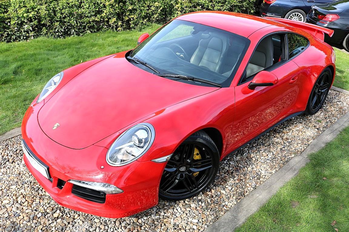 Porsche 911 3.8 991 Carrera 4S Coupe 2dr Petrol PDK 4WD Euro 5 (s/s) (400 ps)