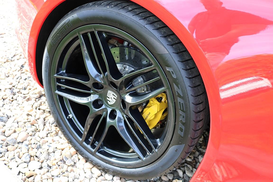 Porsche 911 3.8 991 Carrera 4S Coupe 2dr Petrol PDK 4WD Euro 5 (s/s) (400 ps)
