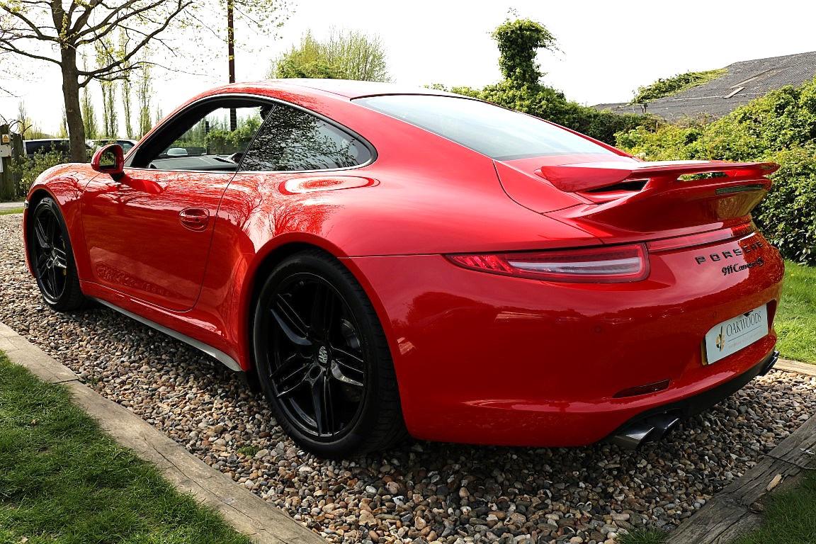 Porsche 911 3.8 991 Carrera 4S Coupe 2dr Petrol PDK 4WD Euro 5 (s/s) (400 ps)