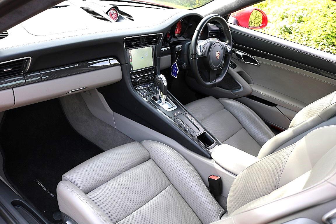 Porsche 911 3.8 991 Carrera 4S Coupe 2dr Petrol PDK 4WD Euro 5 (s/s) (400 ps)