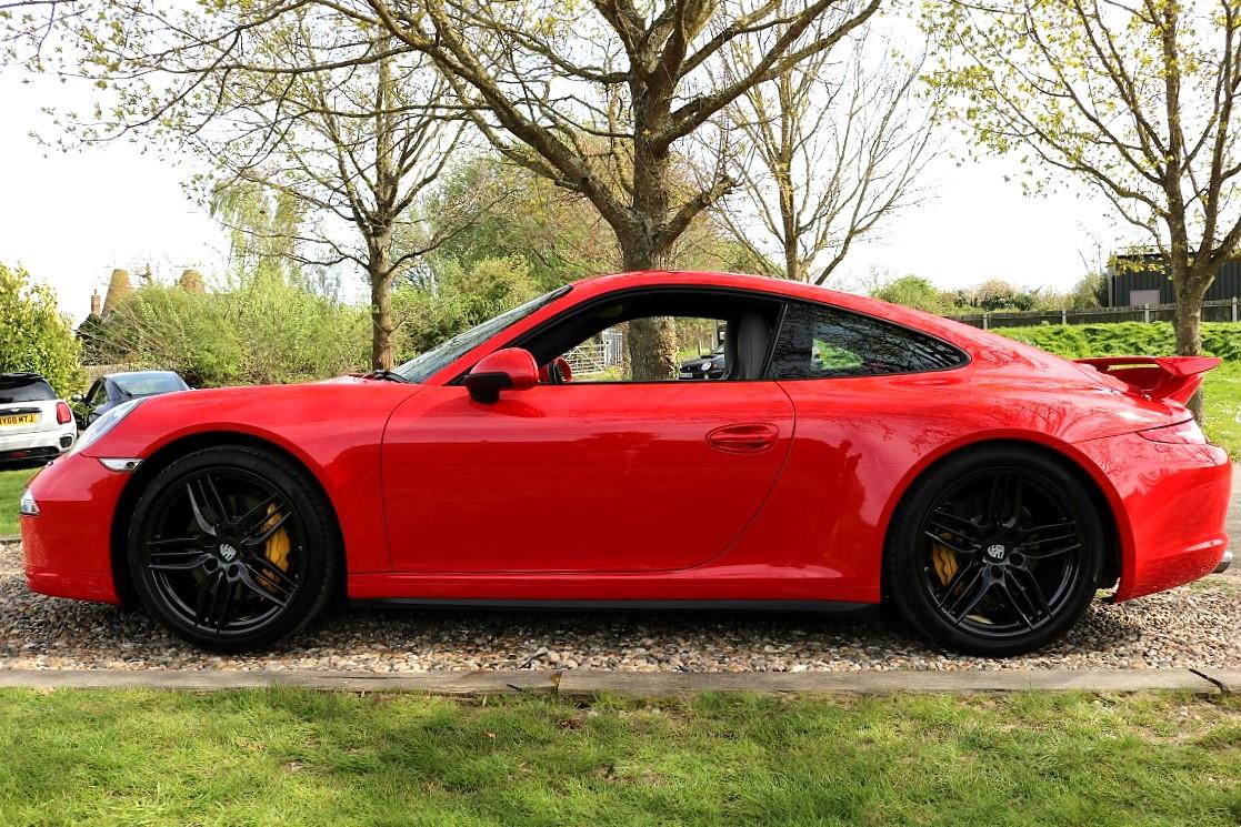 Porsche 911 3.8 991 Carrera 4S Coupe 2dr Petrol PDK 4WD Euro 5 (s/s) (400 ps)