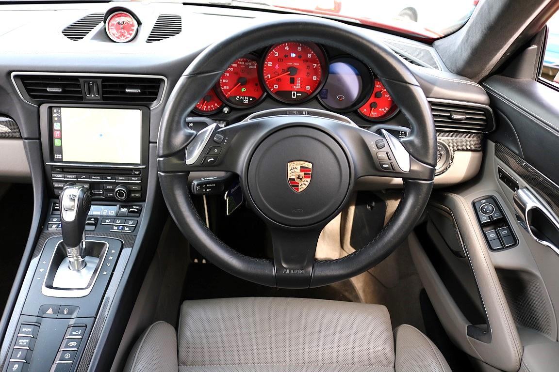 Porsche 911 3.8 991 Carrera 4S Coupe 2dr Petrol PDK 4WD Euro 5 (s/s) (400 ps)