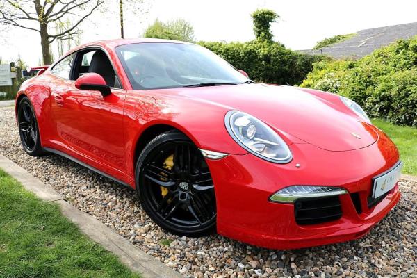 Porsche 911 3.8 991 Carrera 4S Coupe 2dr Petrol PDK 4WD Euro 5 (s/s) (400 ps)