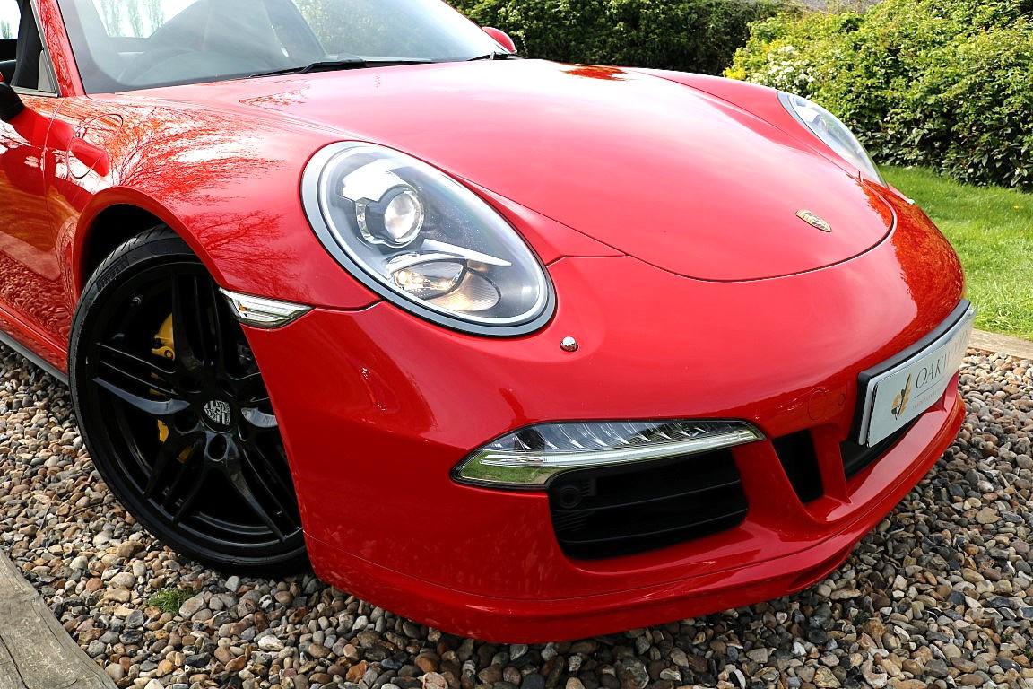 Porsche 911 3.8 991 Carrera 4S Coupe 2dr Petrol PDK 4WD Euro 5 (s/s) (400 ps)
